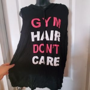 Muscle shirt with hood